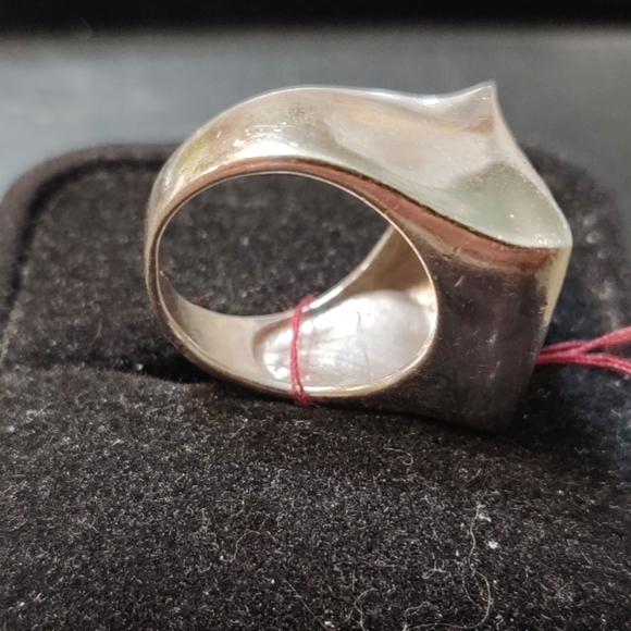 Unisex Plain Sterling Silver Ring - Picture 2 of 4